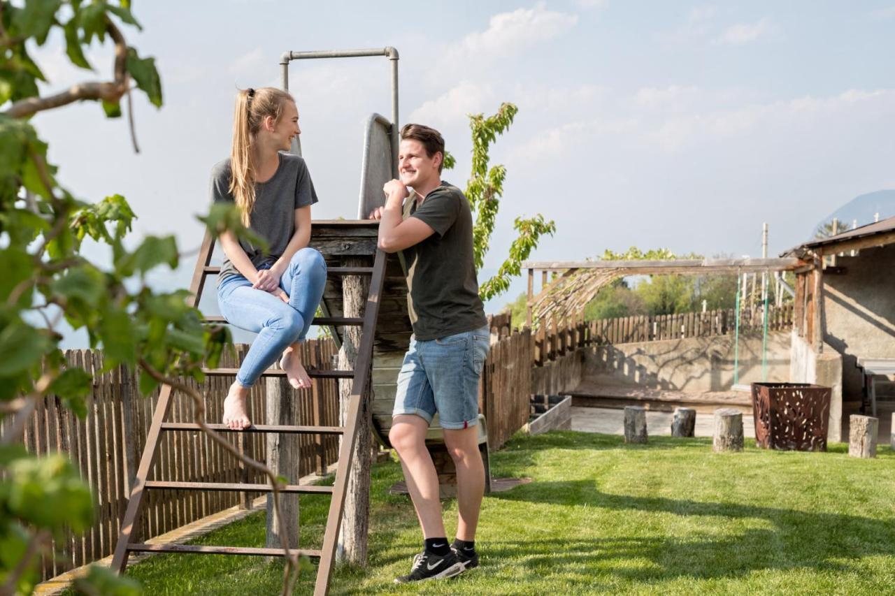 Engadiner Apartments & Wines Montagna Zewnętrze zdjęcie