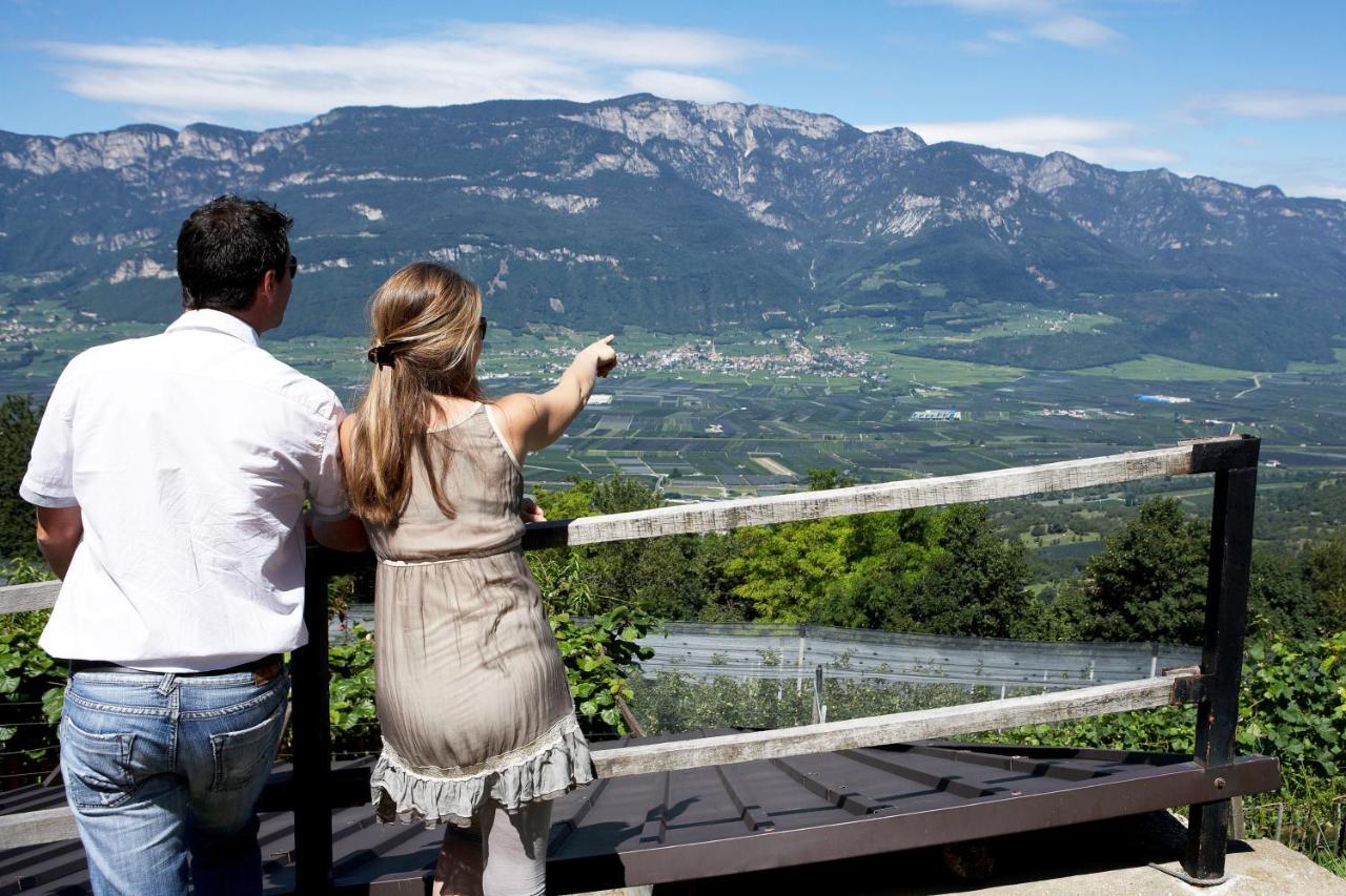 Engadiner Apartments & Wines Montagna Zewnętrze zdjęcie