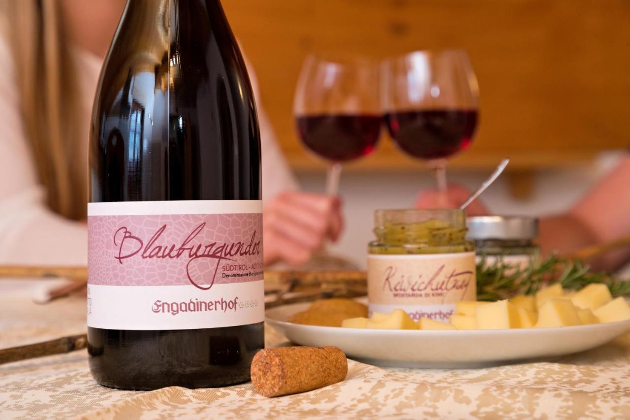 Engadiner Apartments & Wines Montagna Zewnętrze zdjęcie