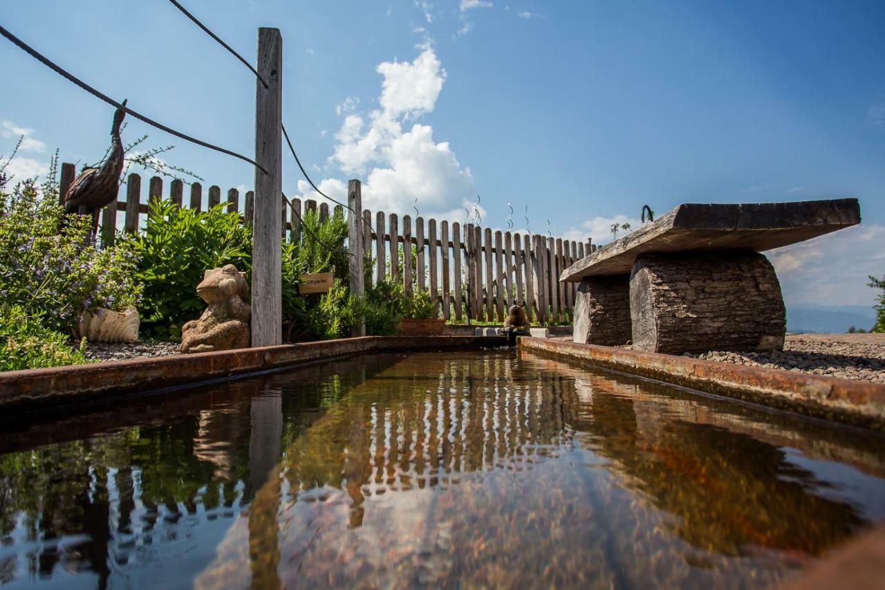 Engadiner Apartments & Wines Montagna Zewnętrze zdjęcie
