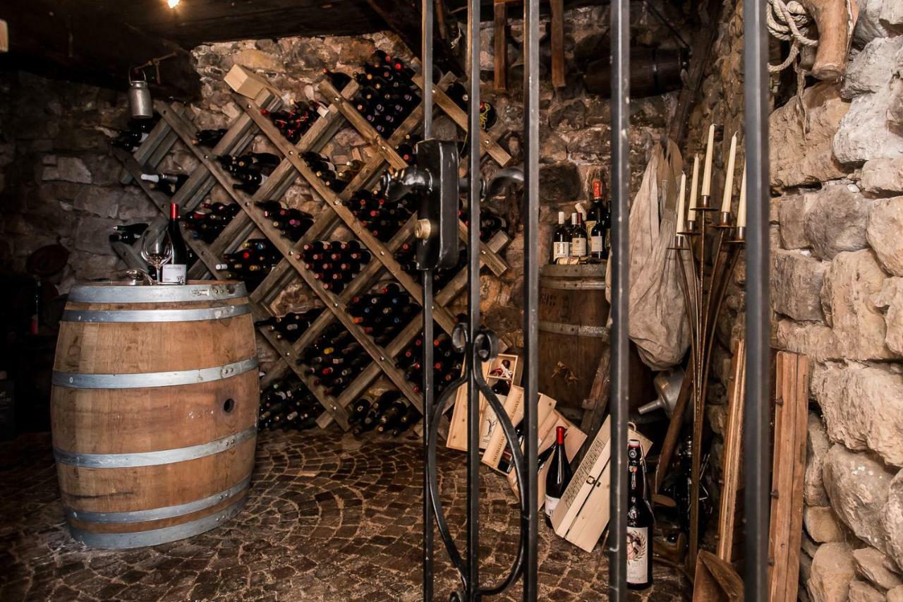Engadiner Apartments & Wines Montagna Zewnętrze zdjęcie
