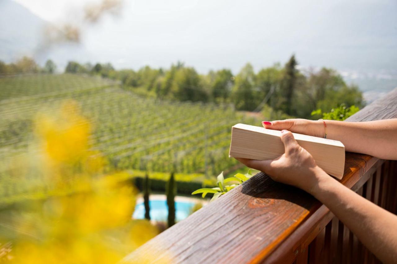 Engadiner Apartments & Wines Montagna Zewnętrze zdjęcie